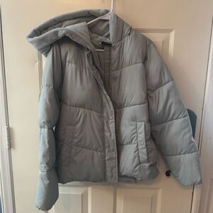 32 Degrees Light Gray Puffer Jacket with Hood